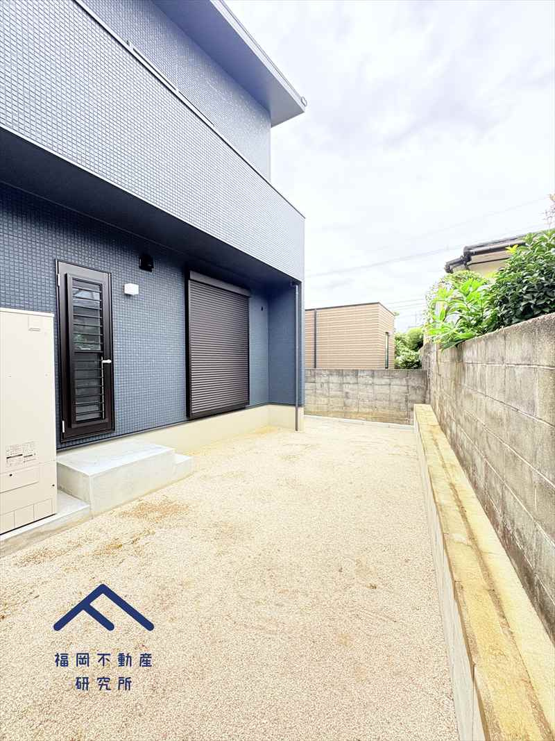 南区柏原２丁目　戸建ての庭