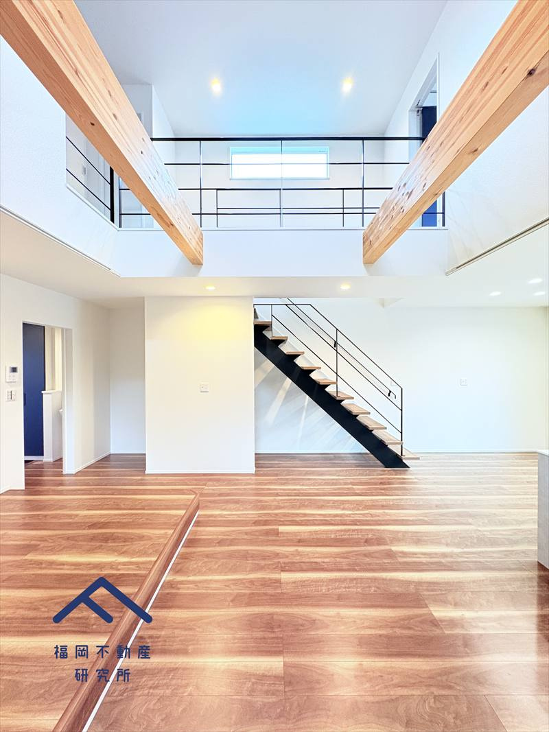 南区柏原２丁目　戸建て