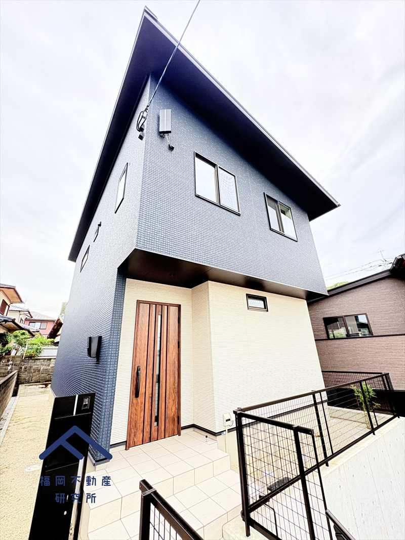 南区柏原２丁目　戸建ての外観