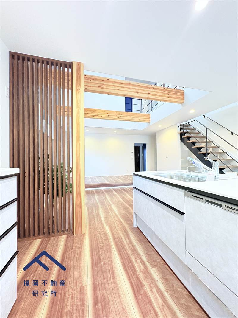 南区柏原２丁目　戸建てのキッチン