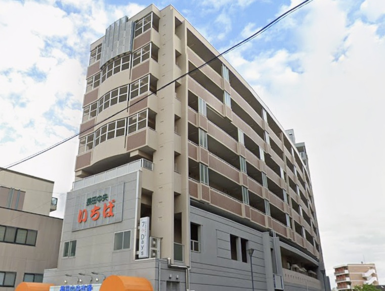 カサベラセントラルプラザ長田の外観