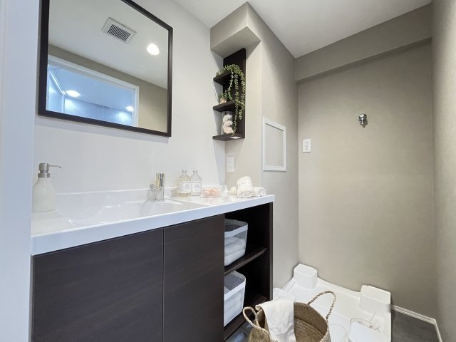 小島第2スカイハイツの洗面所