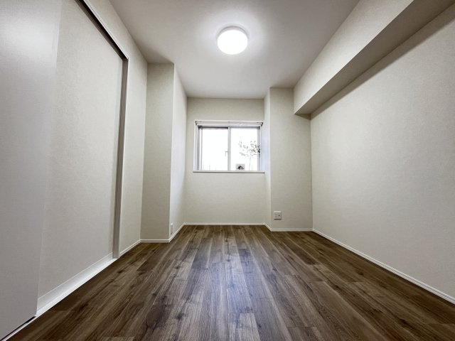 小島第2スカイハイツの洋室