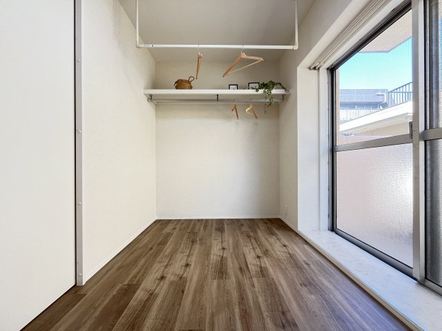 小島第2スカイハイツの洋室