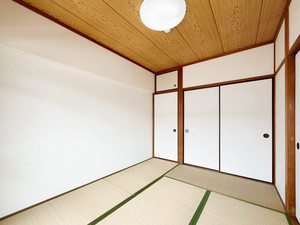 泉大津市池浦町１丁目のハイツの和室|フローリングだけでなく、和室もあります