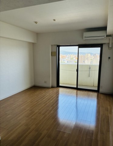 アンベリール紺屋町の居間・リビング