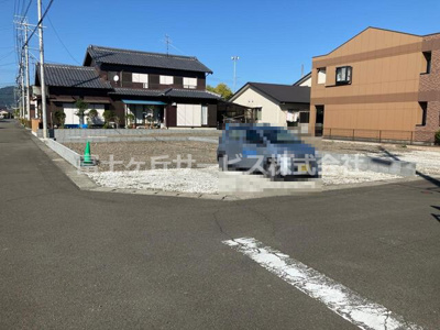 【外観】 | 焼津市東小川8丁目 新築一戸建て 2号棟 | 現在建築中の外観画像です。ご内覧は同じメーカーの完成物件へご案内いたしますので、いつでもご相談ください！