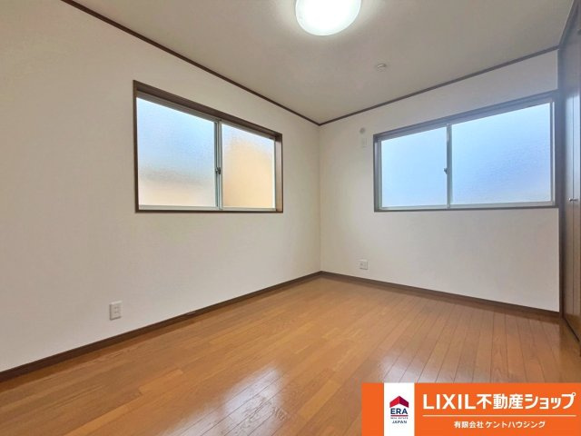 12/25リフォーム完成(室内写真UP)　西つつじヶ丘霧島台2丁目の洋室|リフォーム完成後の写真です。