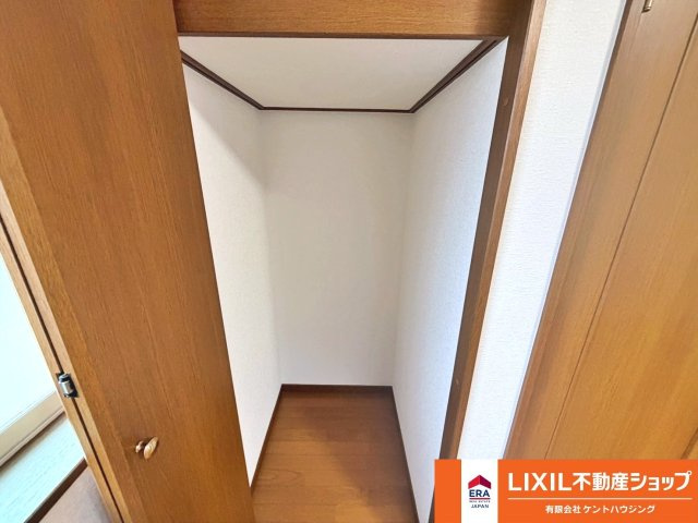 中古戸建　西つつじヶ丘霧島台2丁目の洋室