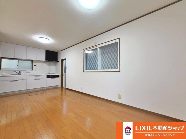 12/25リフォーム完成(室内写真UP)　西つつじヶ丘霧島台2丁目の居間・リビング|リフォーム完成後の写真です。