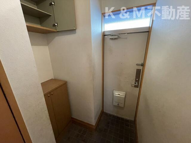 ラフィーヌ・ジュネスⅢの玄関|落ち着いた玄関です