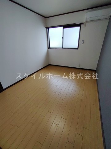 コンフォール東新Ｂのその他|同建物内別部屋の写真です。