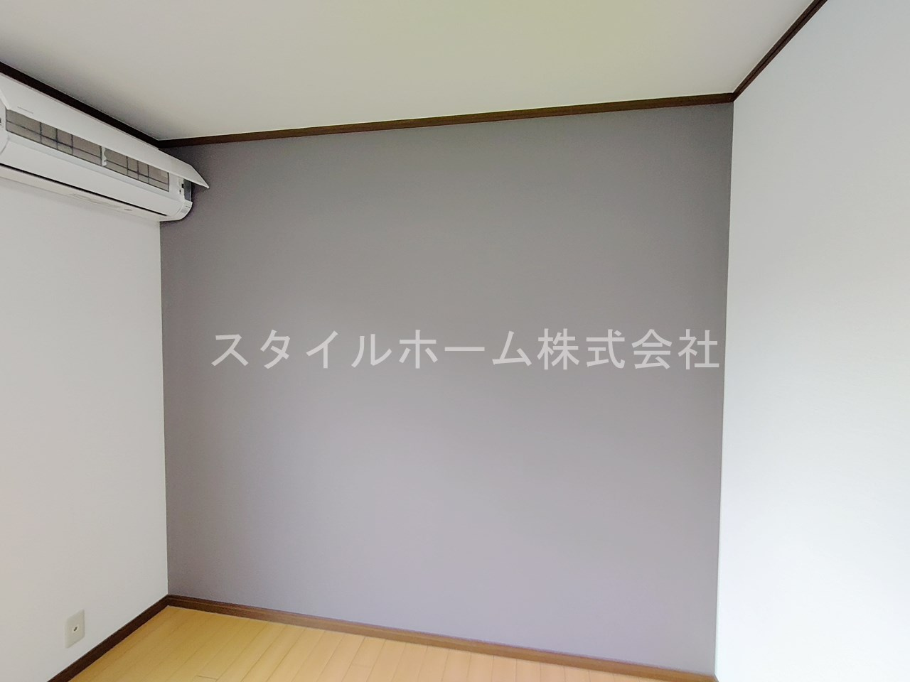 コンフォール東新Ｂの設備|同建物内別部屋の写真です。