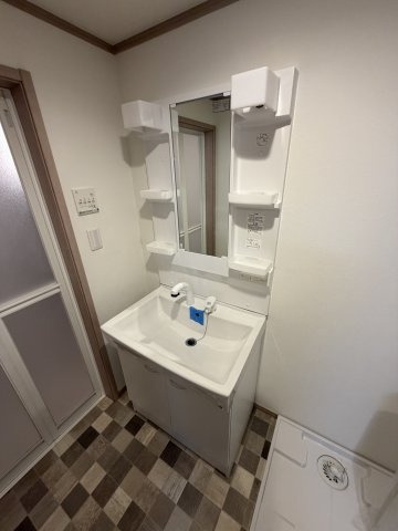 Ｎ’ｓ－ＬＡＮＤⅡの独立洗面台