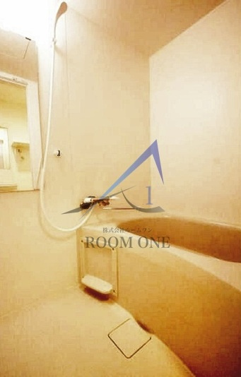 Ｇｒａｄｉｔｏ　Ｒｙｏｇｏｋｕのトイレ|お風呂です。