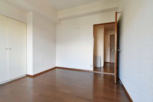 フォルテ上甲子園の洋室|別部屋イメージです