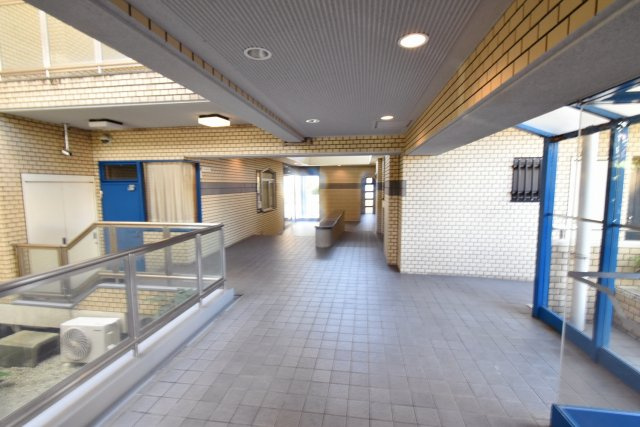 フォルテ上甲子園のロビー