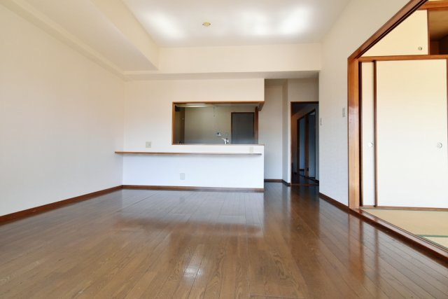 フォルテ上甲子園の居間・リビング|別部屋イメージです