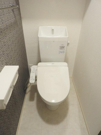 ヴィア・ラッテアのトイレ|落ち着いたトイレです