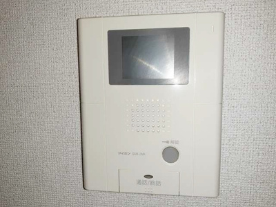 【セキュリティ】 | 綱島イーストベース | モニター付きインターホンでセキュリティ安心♪