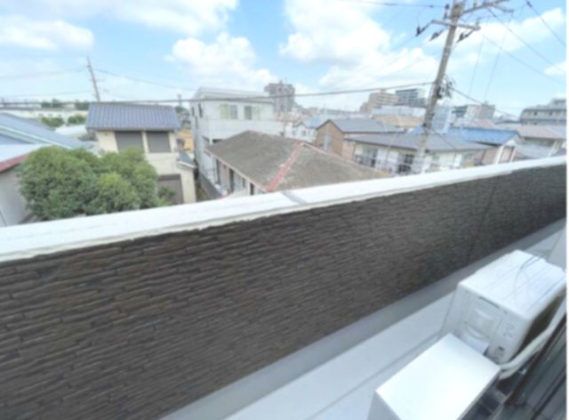 メゾン・ドゥ・アッシュカシワのバルコニー