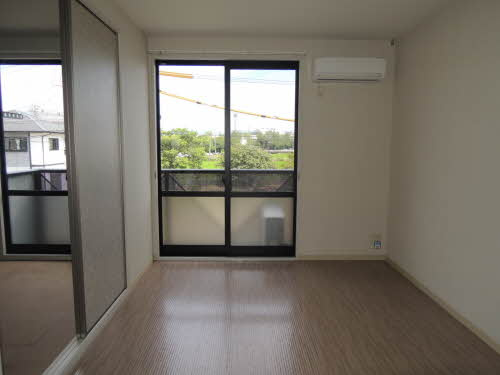 アネックス新小路の居間・リビング