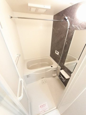 【浴室】 | プルメリア　Ⅱ | お風呂で日々の疲れを落としましょう