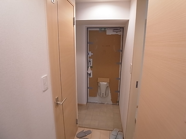 神戸市長田区大橋町８丁目の賃貸マンションの玄関|シューズボックス付き
