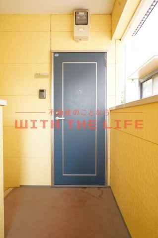リブレア津福本町【キャッシュバック対象物件】の玄関|シンプルで使いやすい玄関です