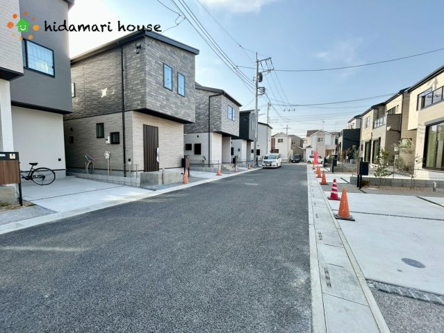 大宮指扇Northside　新築戸建　Eの前面道路含む現地写真