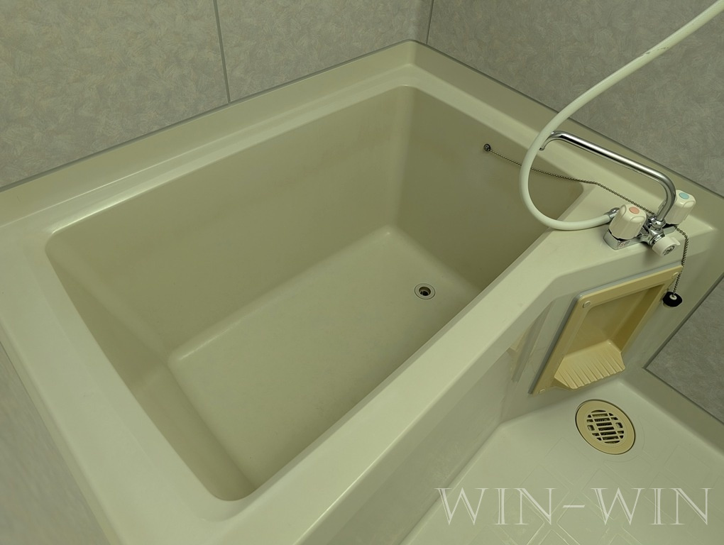 ユトリロ牛川の浴室