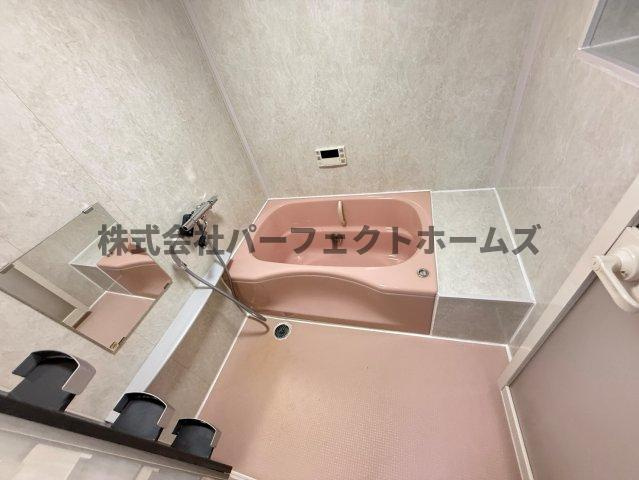 川勝町戸建　賃貸の浴室|コンパクトで使いやすいお風呂です