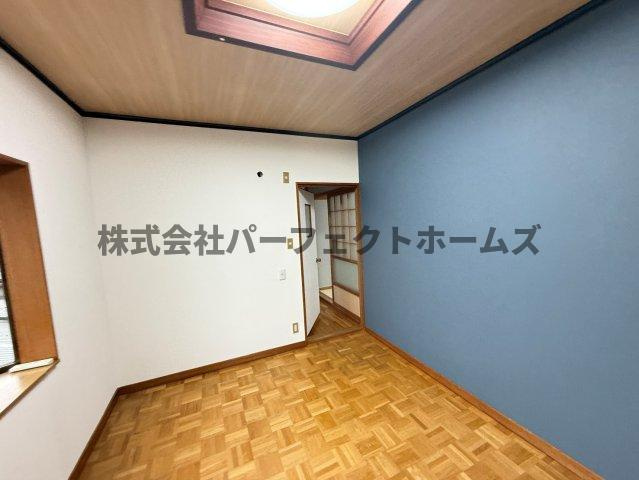 川勝町戸建　賃貸の洋室|個人の部屋や寝室として使える洋室です
