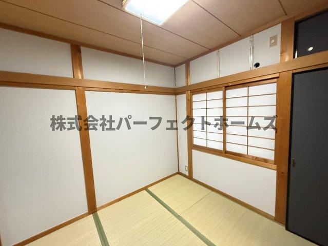 川勝町戸建　賃貸の和室|和室、ちょっとしたくつろぎスペースにいかがでしょうか