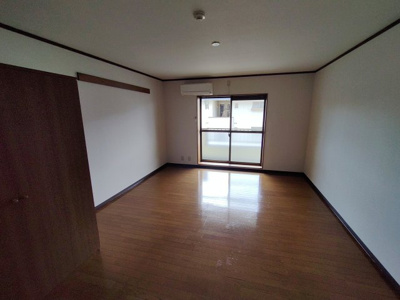 【居間・リビング】 | サニーヒルⅡ | イメージ写真です。