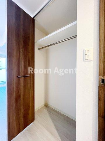 プレサンス　ジェネ　新栄町駅前　葵の収納