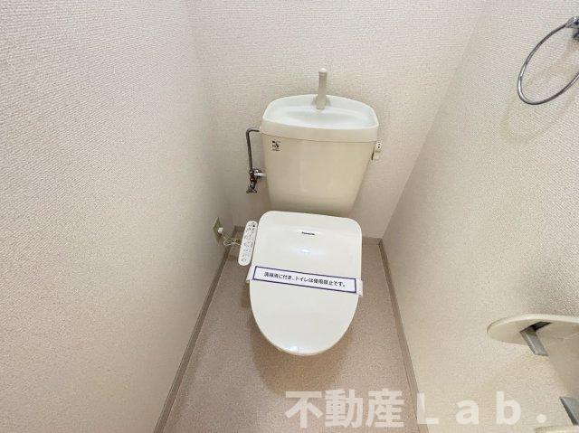 シャーメゾン古城　Ｂ棟のトイレ