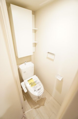 【トイレ】 | プライムメゾン千葉新町 | ※同物件・同タイプの写真です。