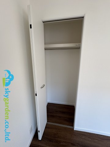 鎌倉市今泉台6丁目　中古戸建の収納|こまごまとしたものを収納できそうですね