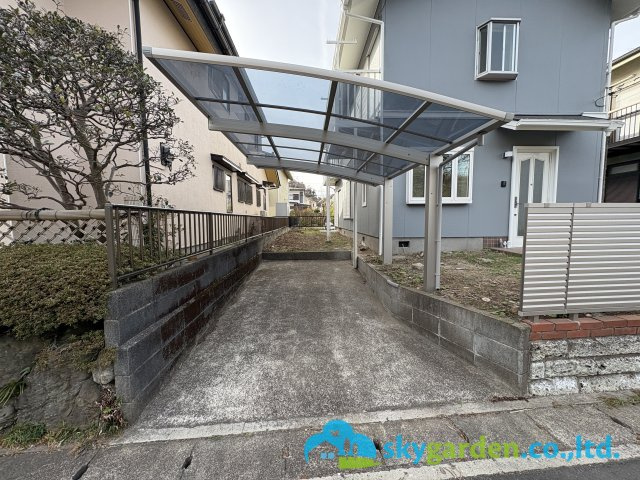 鎌倉市今泉台6丁目　中古戸建の駐車場|駐車場の様子