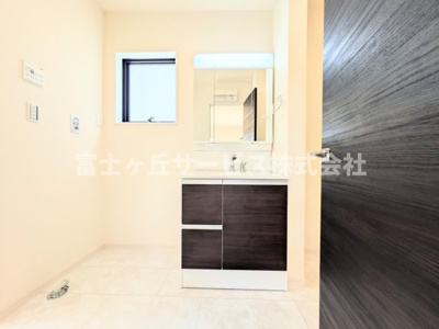 【独立洗面台】 | 豊橋市前芝町 58期 新築一戸建て 3号棟 | 独立洗面台です