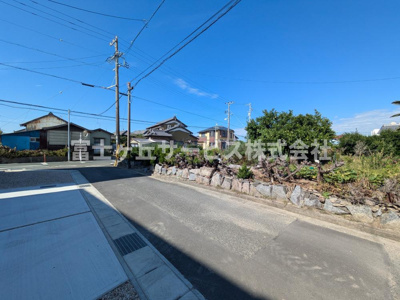 【前面道路含む現地写真】 | 豊橋市前芝町 58期 新築一戸建て 3号棟 | 前面道路です