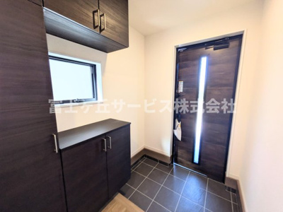 【玄関】 | 豊橋市前芝町 58期 新築一戸建て 3号棟 | 玄関です