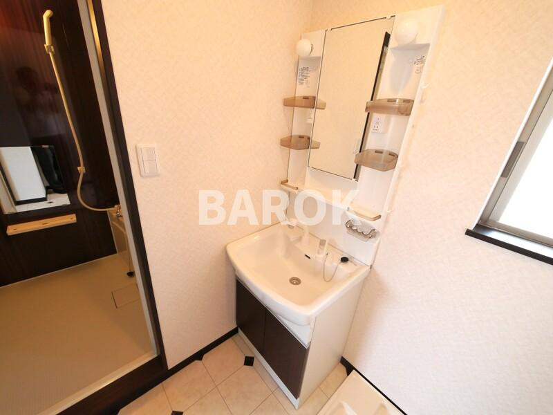 リテラ香椎参道の洗面所