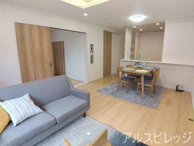 練馬区高松１丁目　新築一戸建　都営大江戸線　練馬春日町の居間・リビング