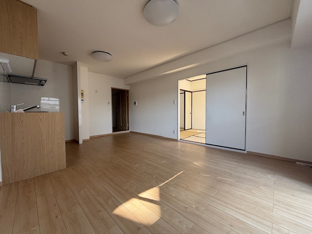 真栄マンション浮島の居間・リビング