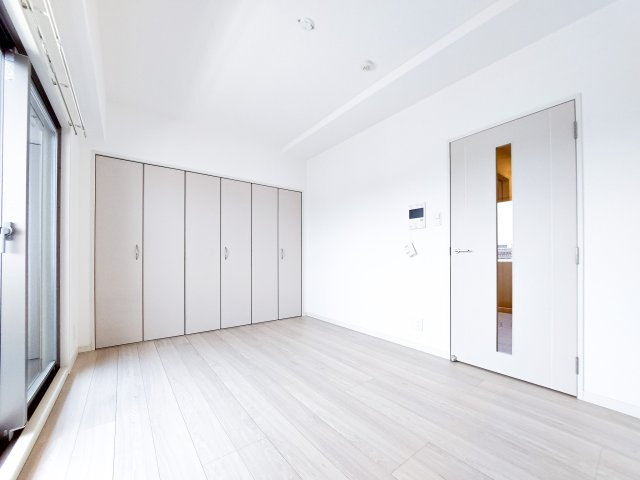 ラ・メゾンドサヴォイ　9階の居間・リビング|別号室のものです。現状優先となります。