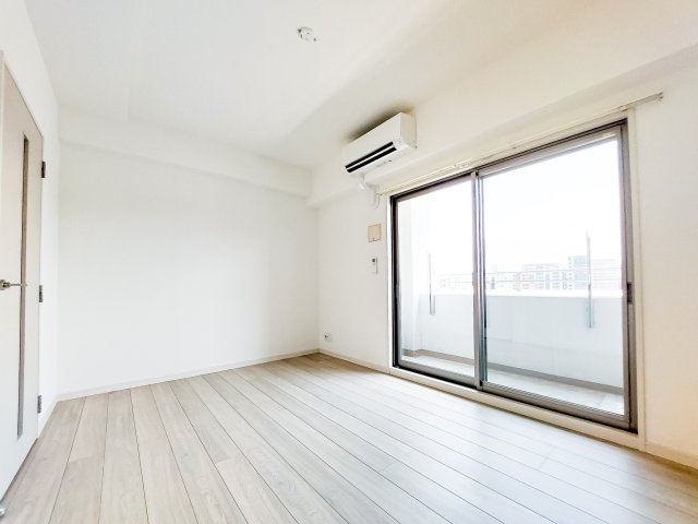 ラ・メゾンドサヴォイ　9階の居間・リビング|別号室のものです。現状優先となります。