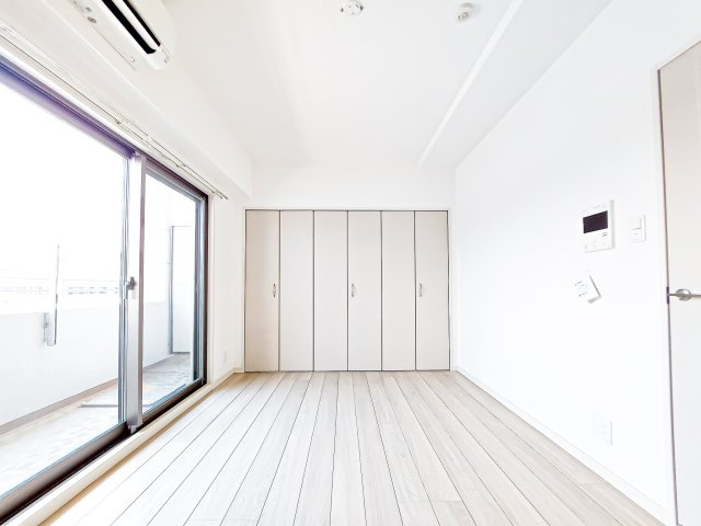 ラ・メゾンドサヴォイ　9階の居間・リビング|別号室のものです。現状優先となります。