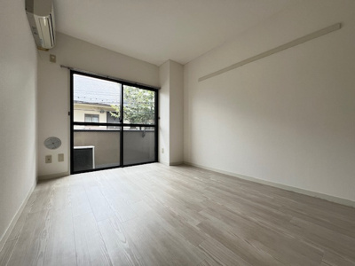 【寝室】 | ヴィラフローレンス